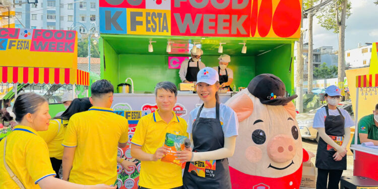 Sắm Hàng Xịn Thưởng Món Ngon Xứ Kim Chi Cùng CJ Food