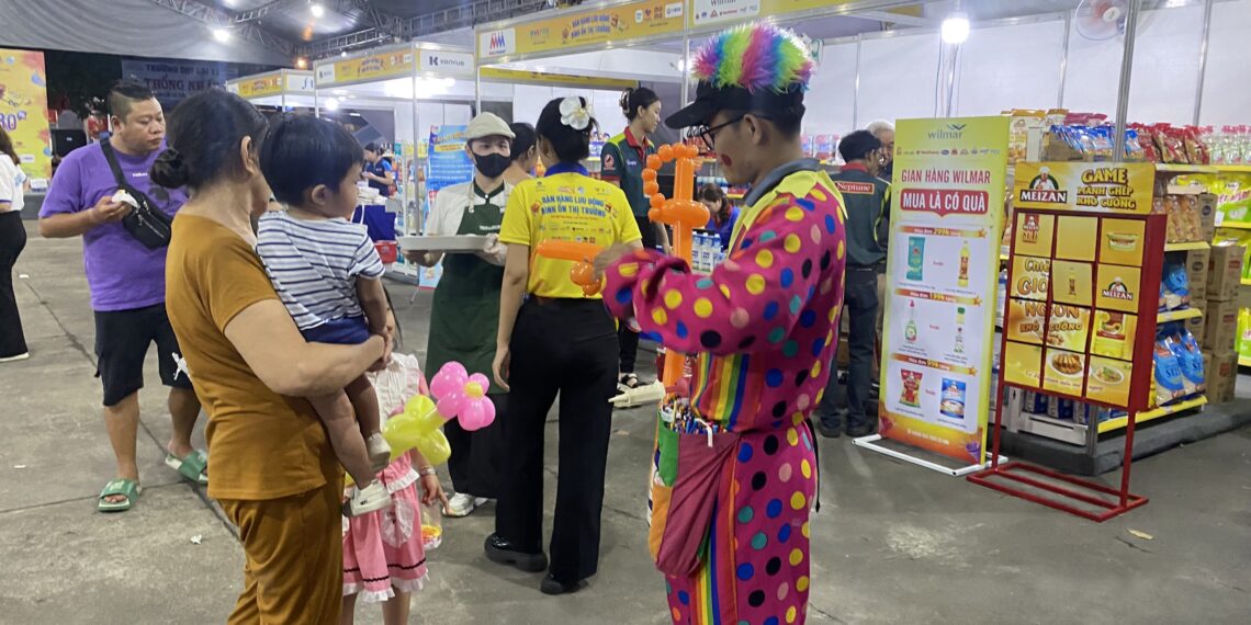 Gian hàng “nhí” dành cho các bé nhỏ